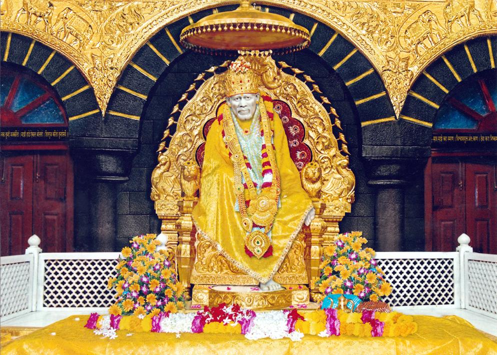 శిర్డీ సాయిబాబా స్వర్ణ సింహాసన దర్శనం